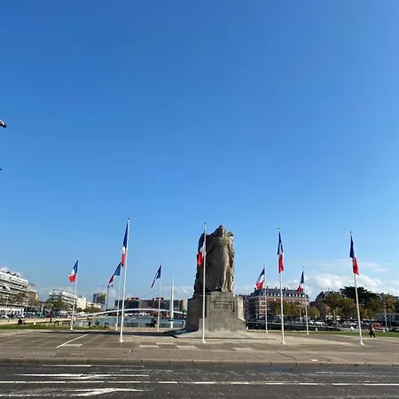 오스카 오텔 2* 르아브르