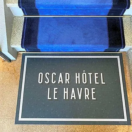 Oscar Centre 2*