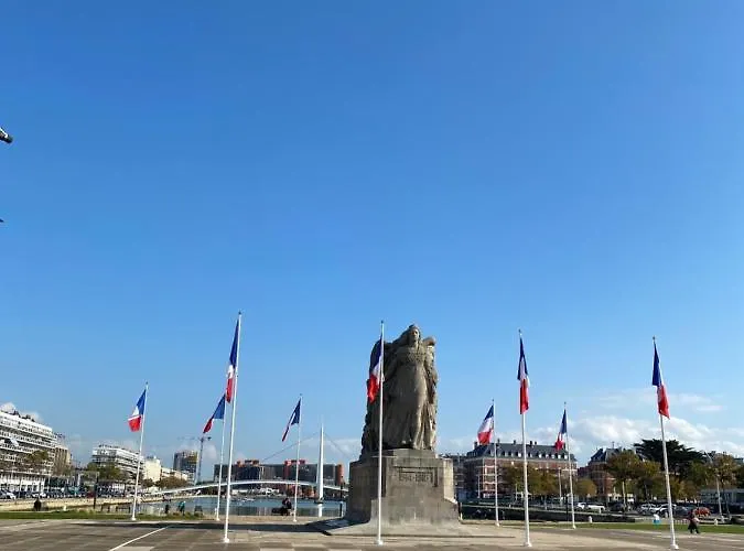 Oscar Centre 2* Le Havre